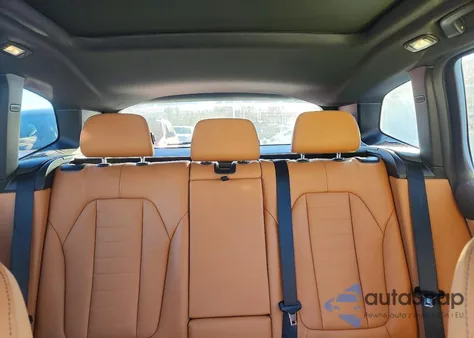 2021 BMW X3 xDrive30I z USA, uszkodzony, nr VIN 5UXTY5C0XM9F63073